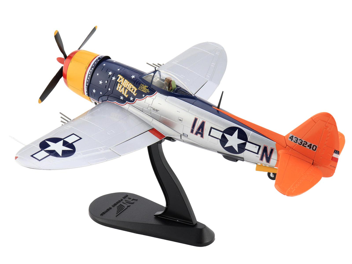 Republic P-47D Thunderbolt Aircraft "Tarheel Hal Lt. 'Ike' David 66 FS 358 FG" (1945) United States Army Air Forces "Air Power Series" 1/48 Diecast Model by Hobby Master - image 5