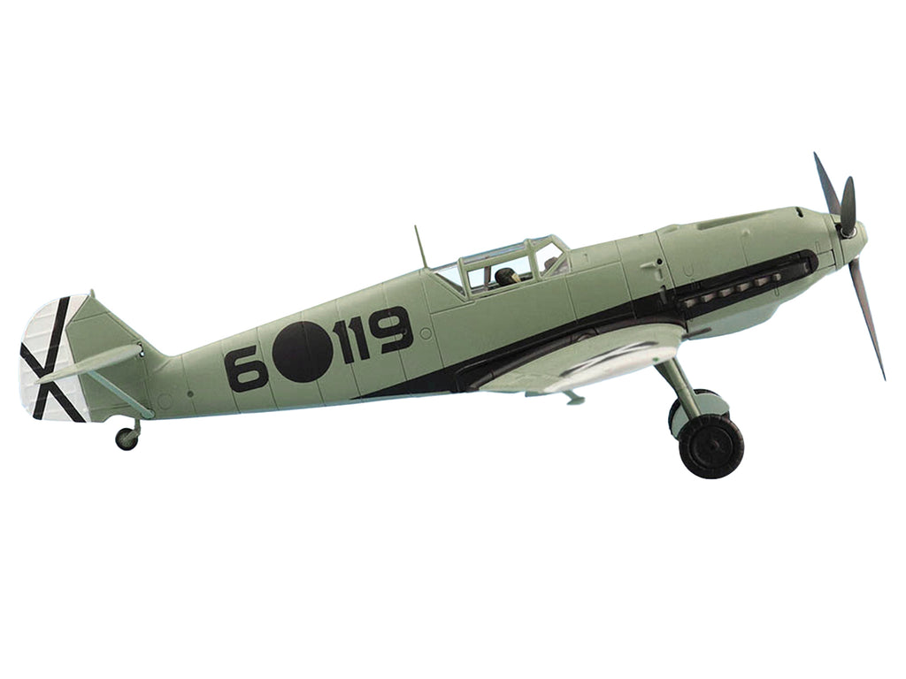 Messerschmitt BF 109E-3 Fighter Aircraft "Hauptmann Siebelt Reents Spanish Civil War" (1939) "Air Power Series" 1/48 Diecast Model by Hobby Master - image 2
