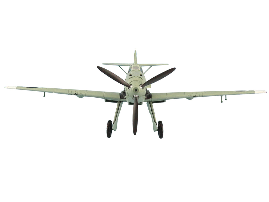 Messerschmitt BF 109E-3 Fighter Aircraft "Hauptmann Siebelt Reents Spanish Civil War" (1939) "Air Power Series" 1/48 Diecast Model by Hobby Master - image 3