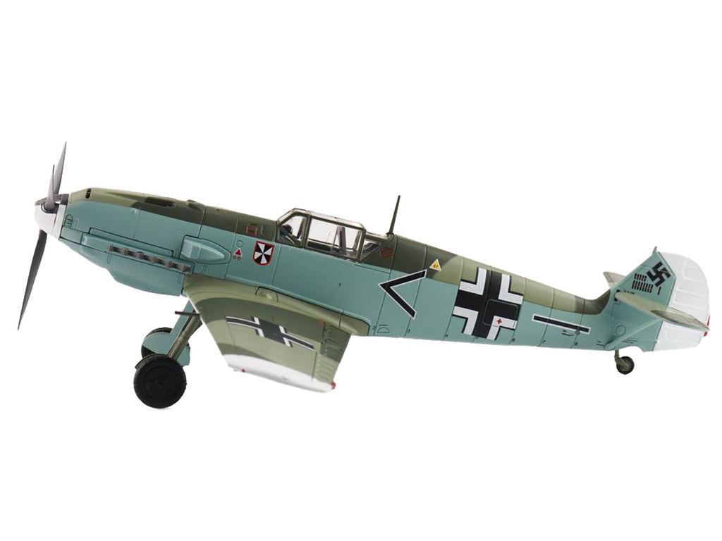 Messerschmitt BF 109E-4 Fighter Aircraft "Franz von Werra II/JG-3" (1940) German Luftwaffe "Air Power Series" 1/48 Diecast Model by Hobby Master - image 2