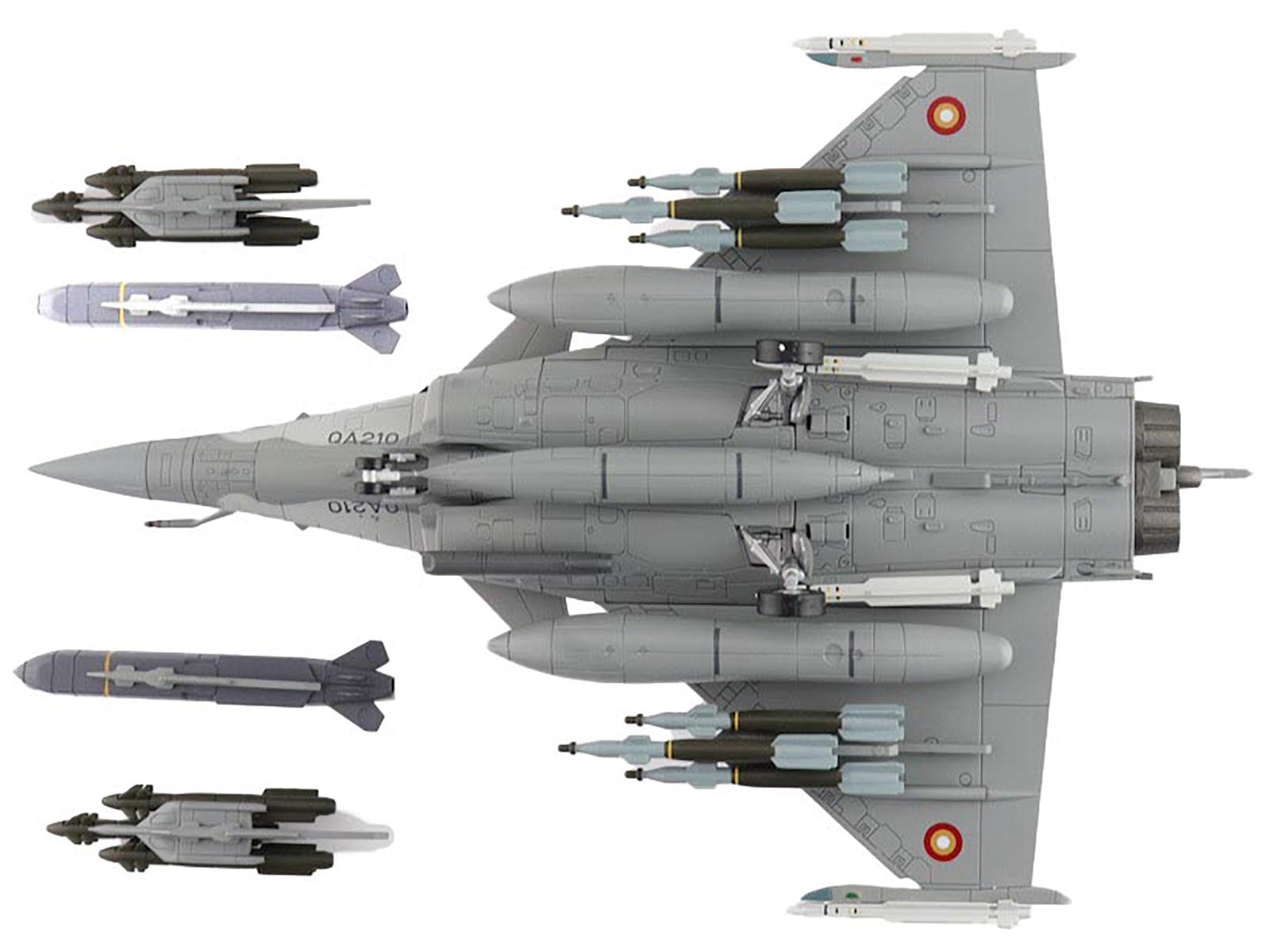 Dassault Rafale EQ Fighter Aircraft "QA210" (2019) Qatar Emiri Air Force "Air Power Series" 1/72 Diecast Model by Hobby Master - image 4