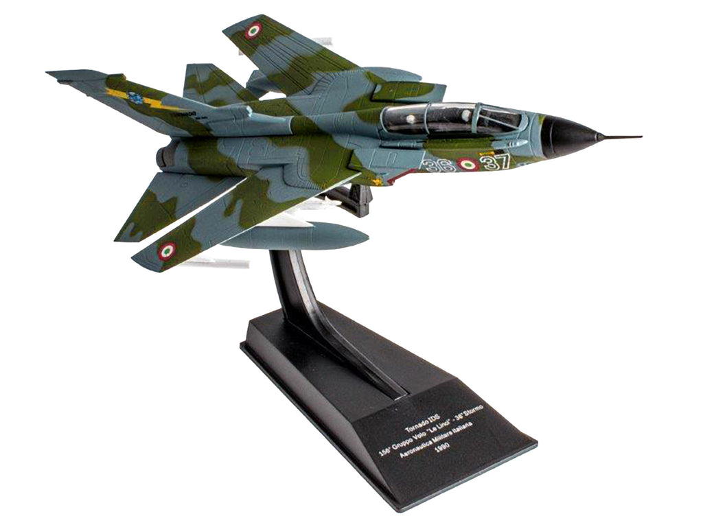 Panavia Tornado IDS Aircraft "156 Gruppo 'Le Linci' 36 Stormo" (1990) Aeronautica Militare Italiana (Italian Air Force) 1/100 Diecast Model by Hachette Collections - image 2
