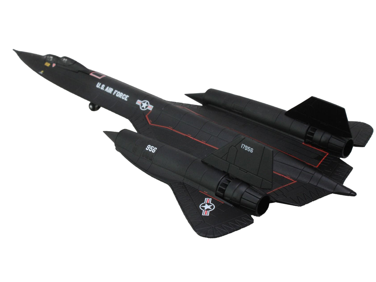 Lockheed SR-71B Blackbird Stealth Aircraft "9th Strategic Reconnaissance Wing Beale Air Base Gumby" United States Air Force 1/200 Diecast Model Airplane by Herpa - image 3