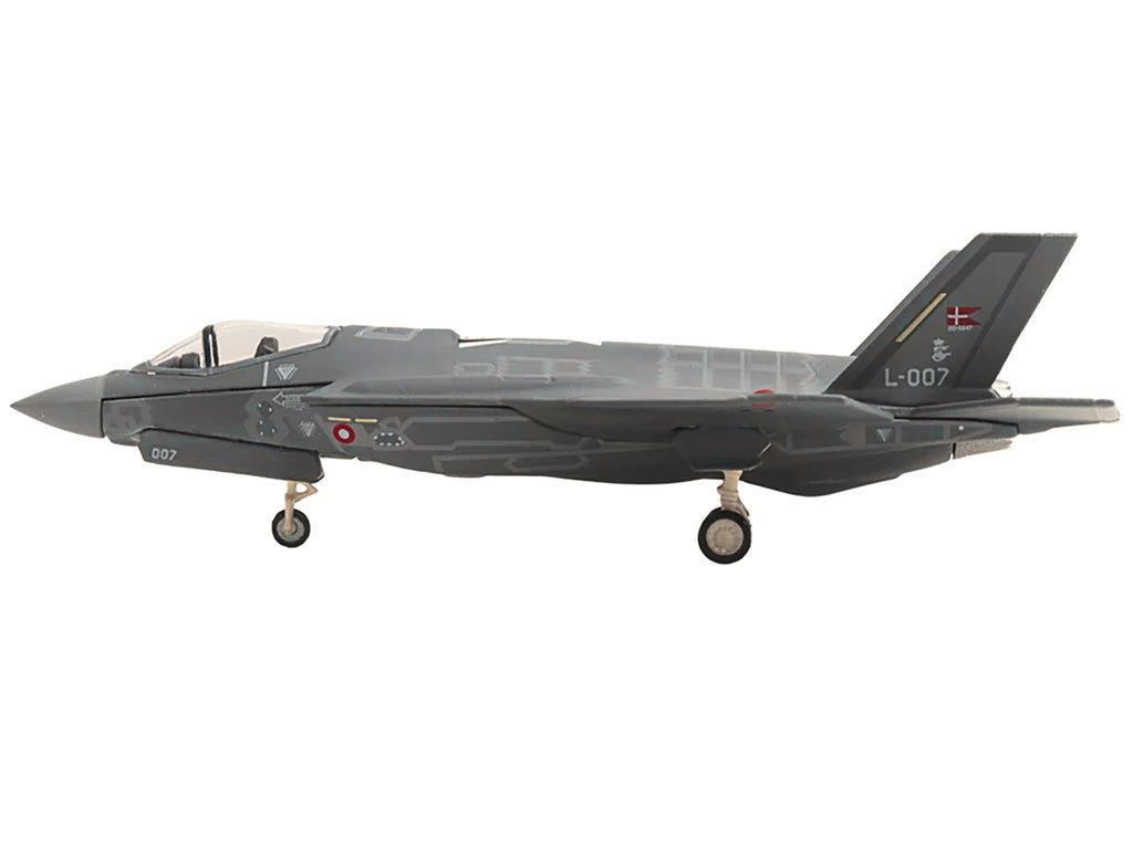Lockheed Martin F-35A Lightning II Aircraft "Eskadrille 727 Skrydstrup Air Base" (L-007) Royal Danish Air Force 1/200 Diecast Model by Herpa - image 2