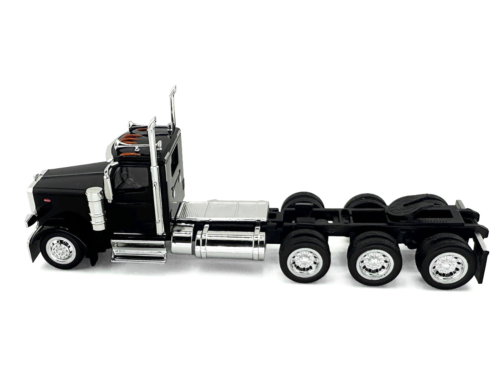 Peterbilt 589 3-Axel Day Cab Black 1/87 (HO) Plastic Model Car by HO Logistics - image 3