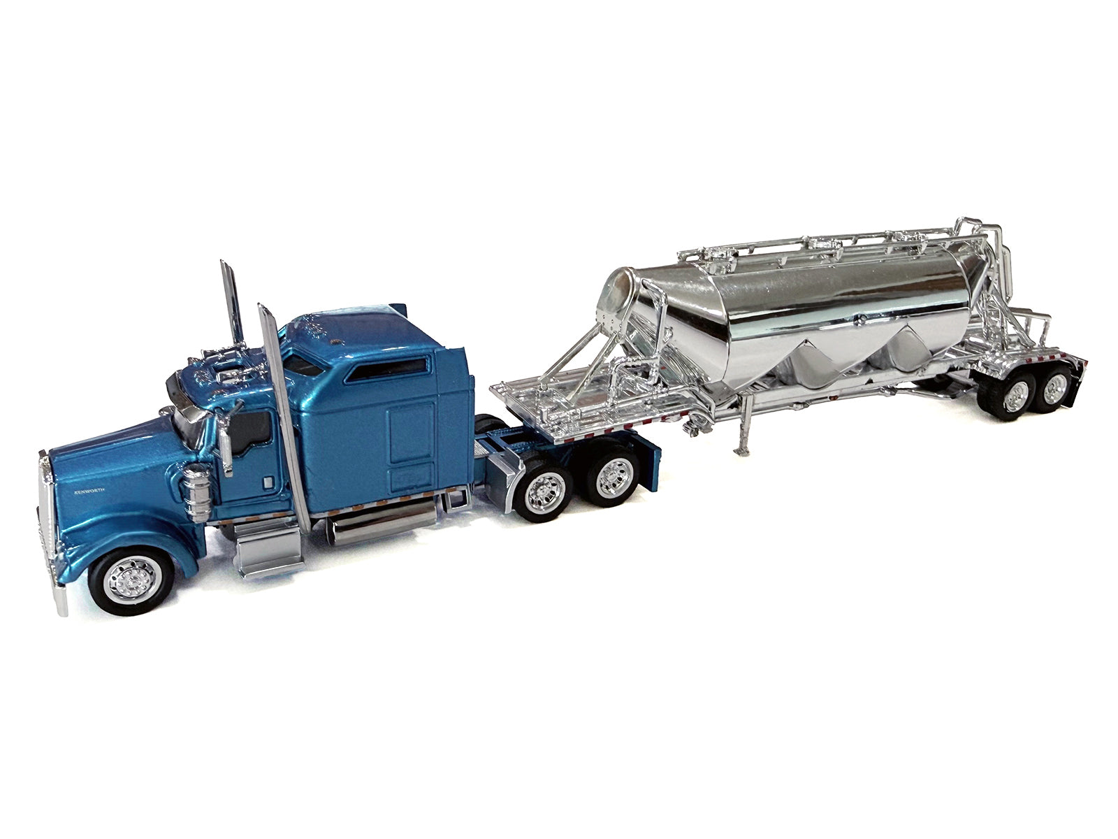 Kenworth W900L Truck Tractor with Sleeper Cab Blue Metallic and Pneumatic Tank Trailer Combo Set 1/87(HO) Plastic Model Car by HO Logistics
