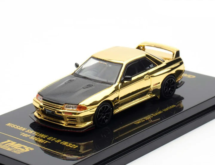 Nissan Skyline GT-R (R32) "Top Secret" RHD (Right Hand Drive) Chrome Gold with Carbon Hood "The Model Car Show Malaysia 2025 Event Edition" 1/64 Diecast Model Car by Inno Models - image 5