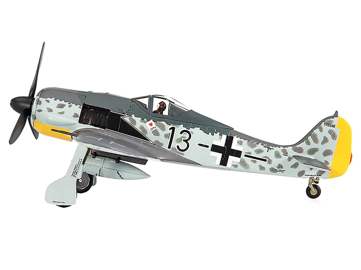 Focke-Wulf Fw 190A-8 Fighter Aircraft "JG 26 Schlageter France" (1945) German Luftwaffe 1/72 Diecast Model by JC Wings - image 2