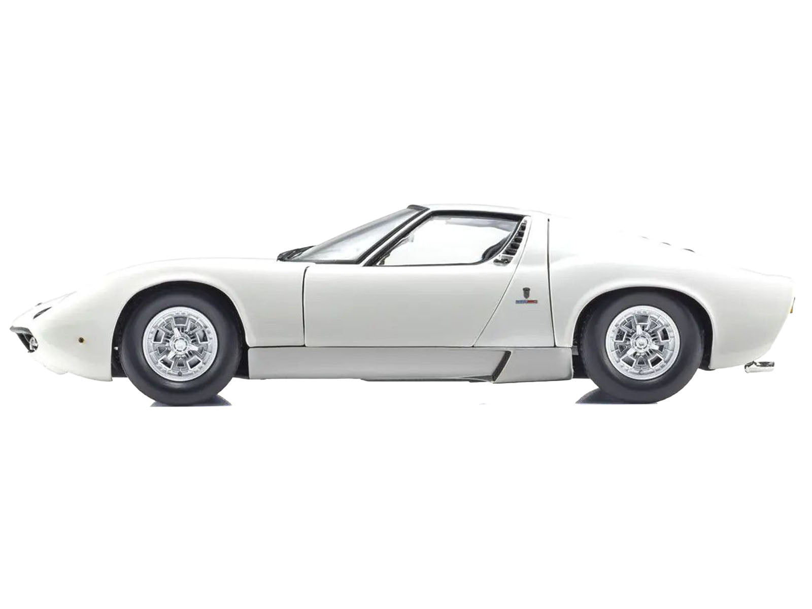 Lamborghini Miura P 400 White 1/18 Diecast Model Car by Kyosho - image 4
