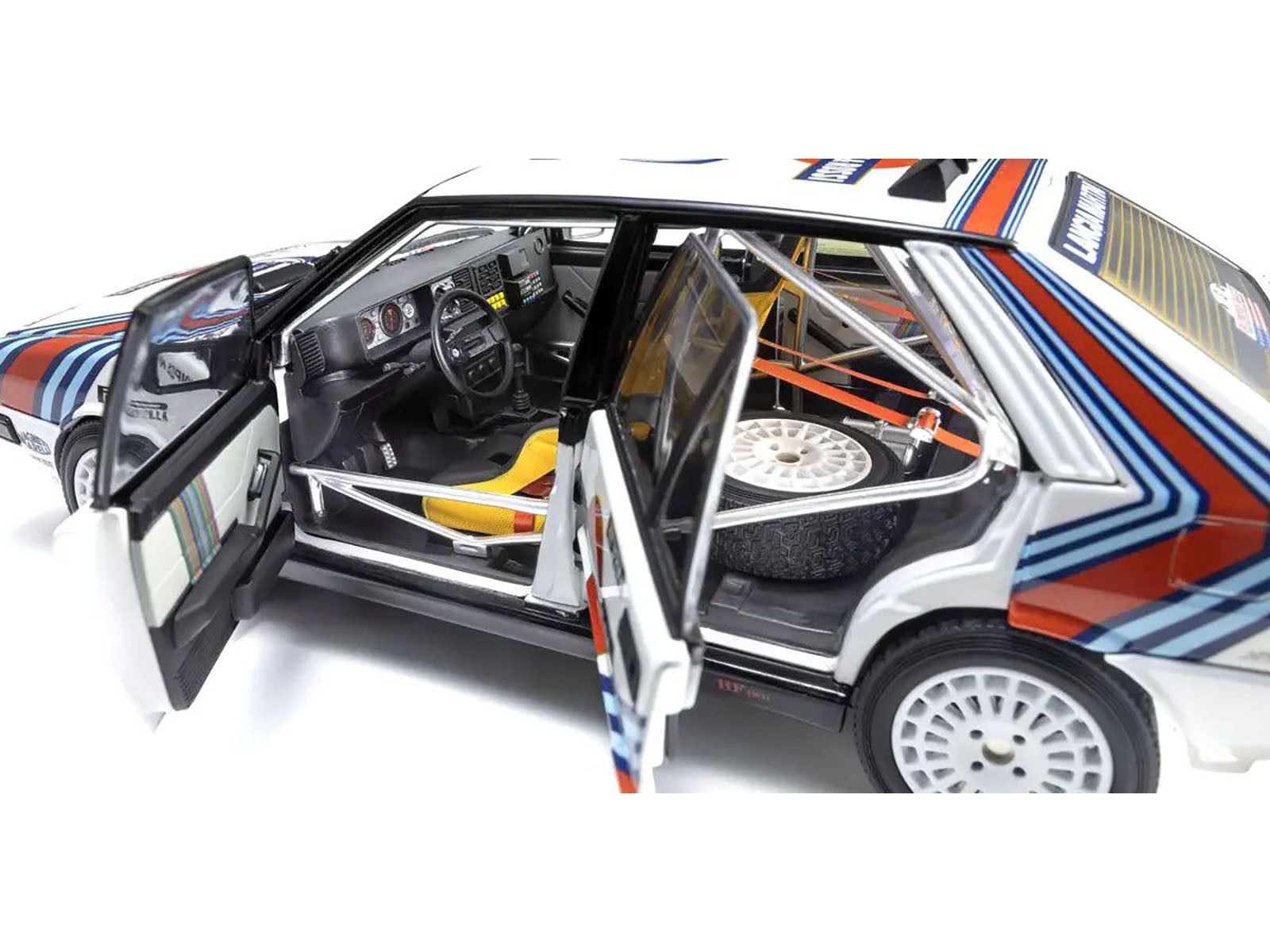 Lancia Delta HF 4WD #3 Juha Kankkunen - Juha Piironen "Martini Racing" Winner "Olympus Rally" (1987) 1/18 Diecast Model Car by Kyosho - image 3
