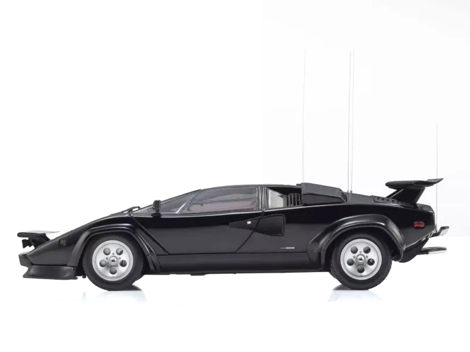 Lamborghini Countach LP 400S Black "The Cannonball Run" (1981) Movie 1/18 Diecast Model Car by Kyosho