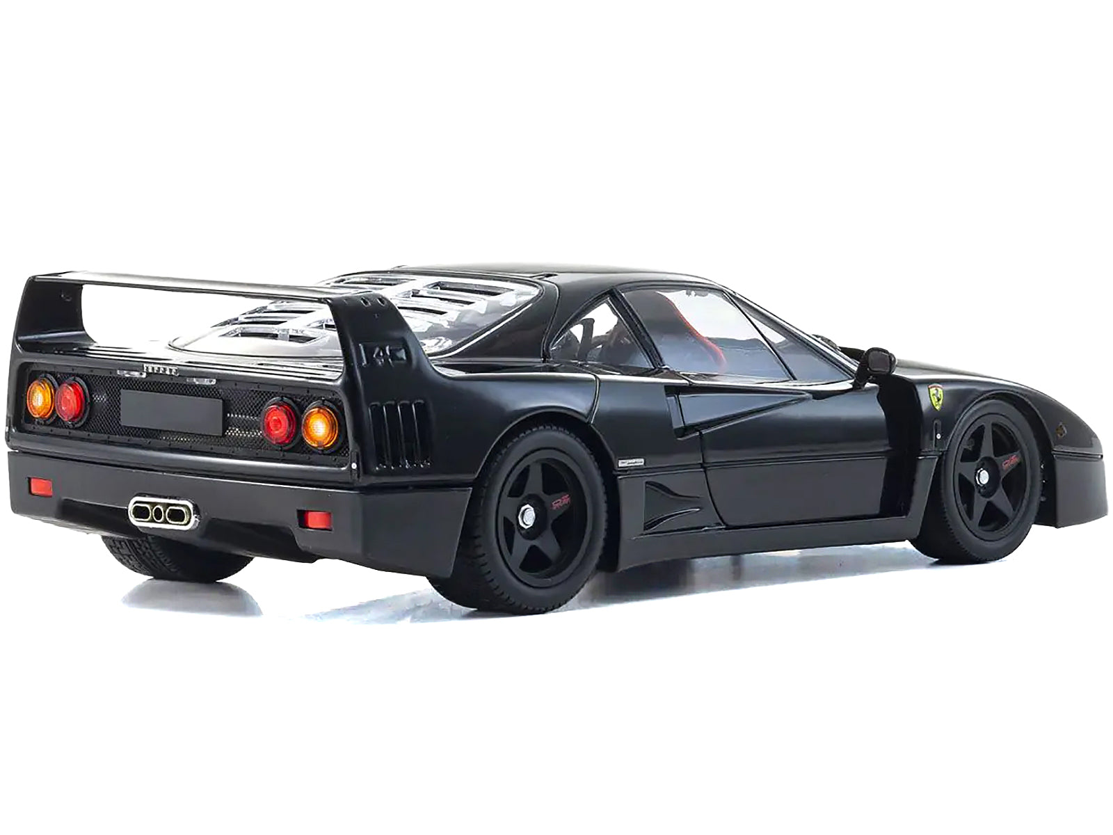 Ferrari F40 Black 1/18 Diecast Model Car by Kyosho - image 4