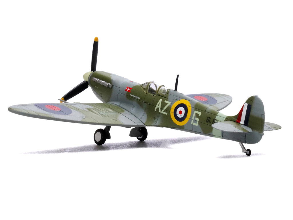 Supermarine Spitfire Mk Vb Fighter Aircraft "BL924 Pilot Officer Aksel Svendsen Danish Presentation Spitfire Valdemar Atterdag No. 234 Madras Presidency Squadron" (1942) Royal Air Force 1/72 Diecast Model by Legion - image 2