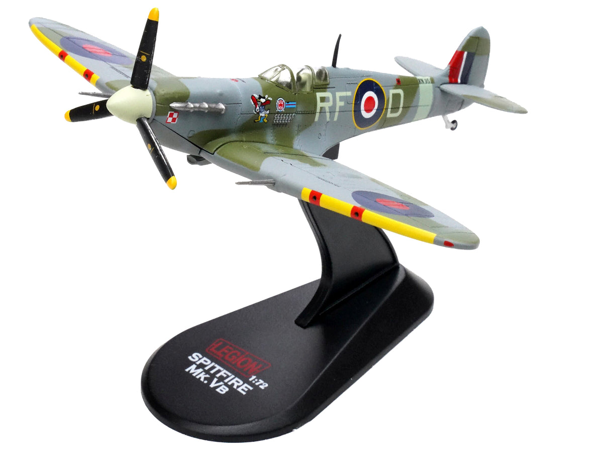 Supermarine Spitfire Mk Vb Fighter Aircraft "EN951 Ace Jan Zumbach No. 303 Polish Kosciuszko Squadron" (1943) Royal Air Force 1/72 Diecast Model by Legion - image 4