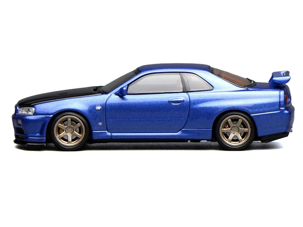 Nissan Skyline GT-R (R34) V-Spec II RHD (Right Hand Drive) Bayside Blue Metallic with Carbon Hood "Senior 64" Series 1/64 Diecast Model Car by MotorHelix - image 4