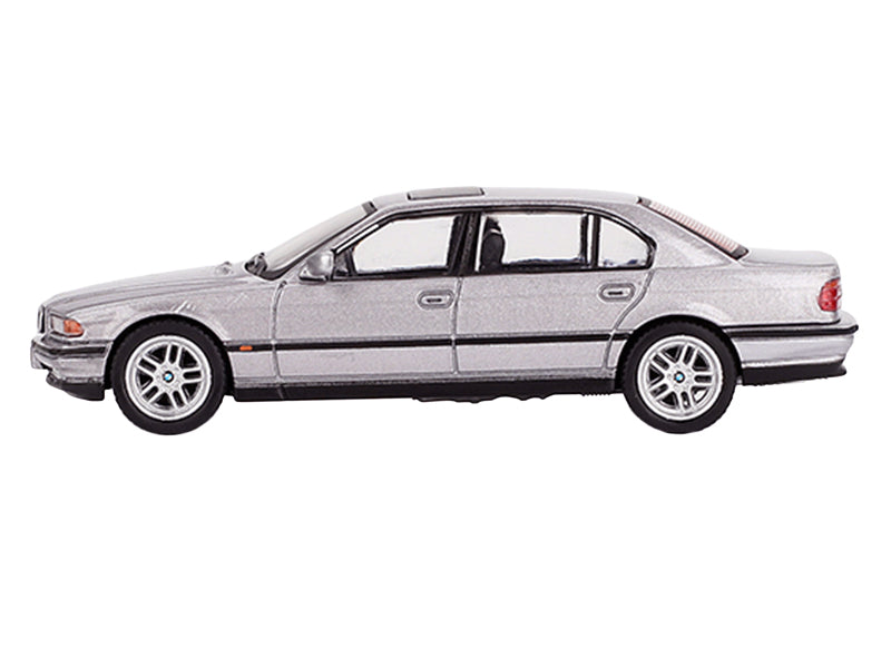 BMW 750IL Aspen Silver Metallic with Sun Roof Limited Edition 1/64 Diecast Model Car by Mini GT - image 2