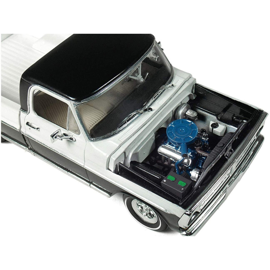 Skill 3 Model Kit 1972 Ford Sport Custom Pickup Truck 1/25 Scale Model by Moebius - image 3
