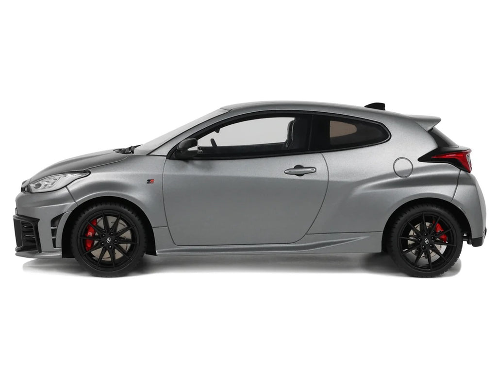 2024 Toyota GR Yaris Precious Metal Gray Metallic Limited Edition to 999 pieces Worldwide 1/18 Model Car by Otto Mobile - image 4