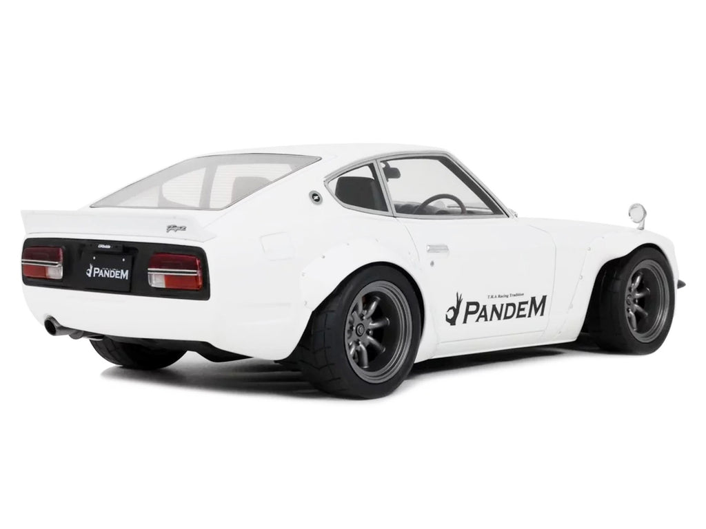 2015 Nissan PANDEM Fairlady Z RHD (Right Hand Drive) White Limited Edition to 2000 pieces Worldwide 1/18 Model Car by Otto Mobile - image 5