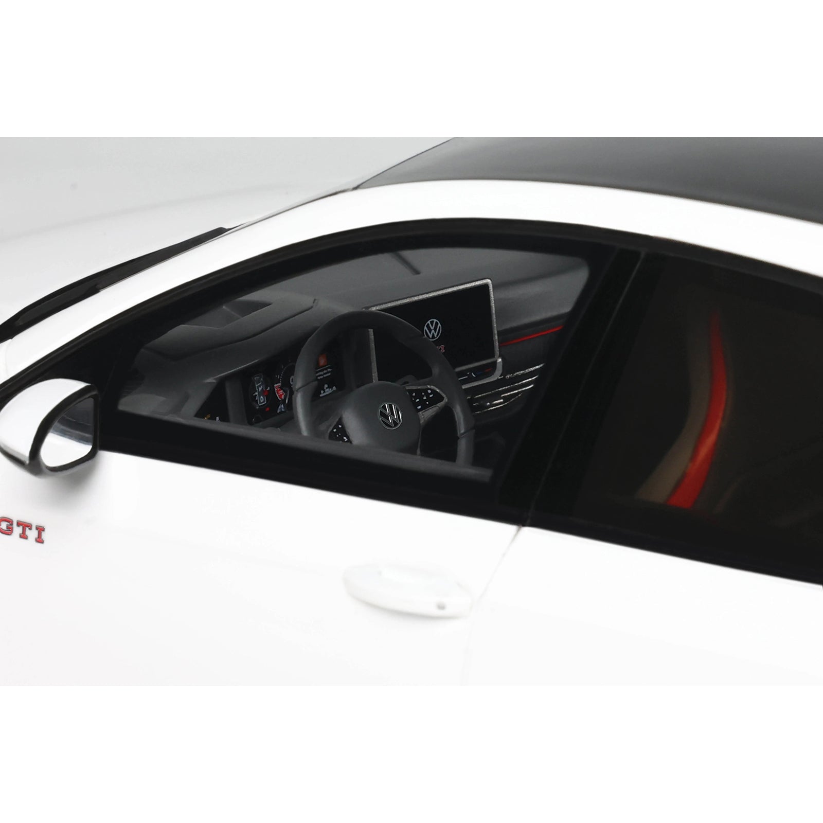 2024 Volkswagen Golf Mk.8 GTi Clubsport Pure White Limited Edition to 999 pieces Worldwide 1/18 Model Car by Otto Mobile - image 3