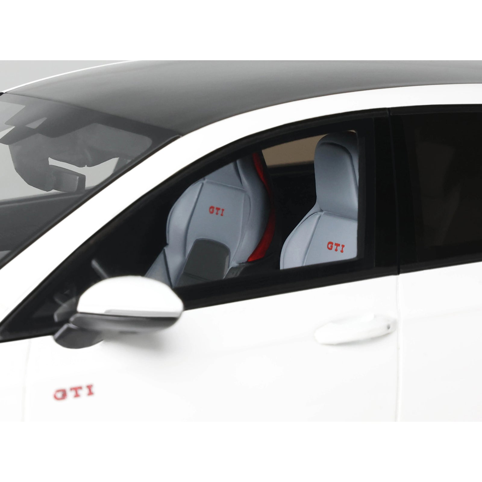 2024 Volkswagen Golf Mk.8 GTi Clubsport Pure White Limited Edition to 999 pieces Worldwide 1/18 Model Car by Otto Mobile - image 2
