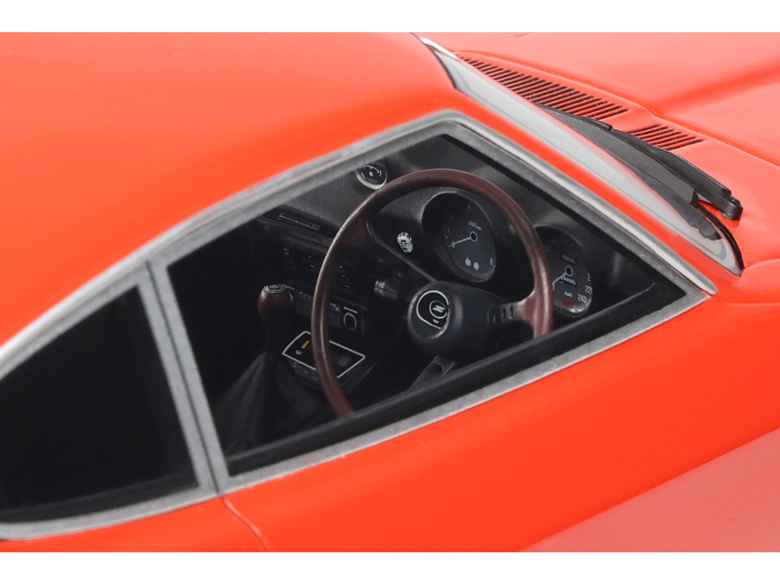 1972 Nissan Fairlady 240ZG RHD (Right Hand Drive) Grand Prix Red Limited Edition to 3000 pieces Worldwide 1/18 Model Car by Otto Mobile - image 2