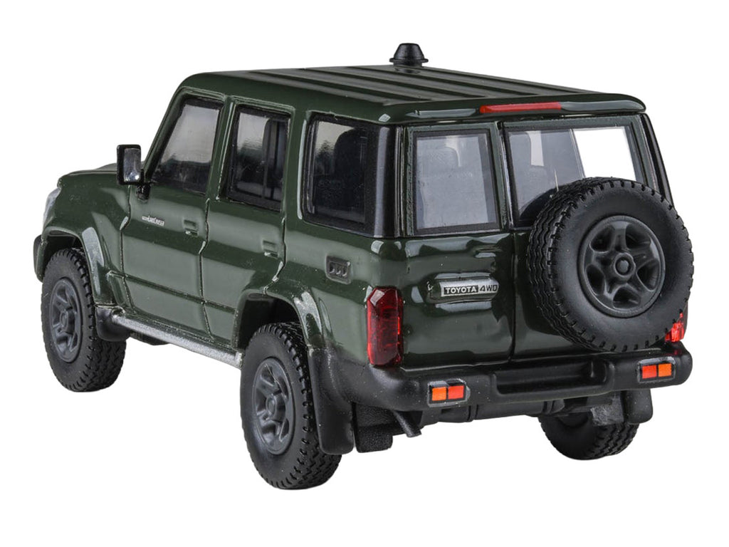 2014 Toyota Land Cruiser LC 76 Military Green 1/64 Diecast Model Car by Paragon Models - image 4