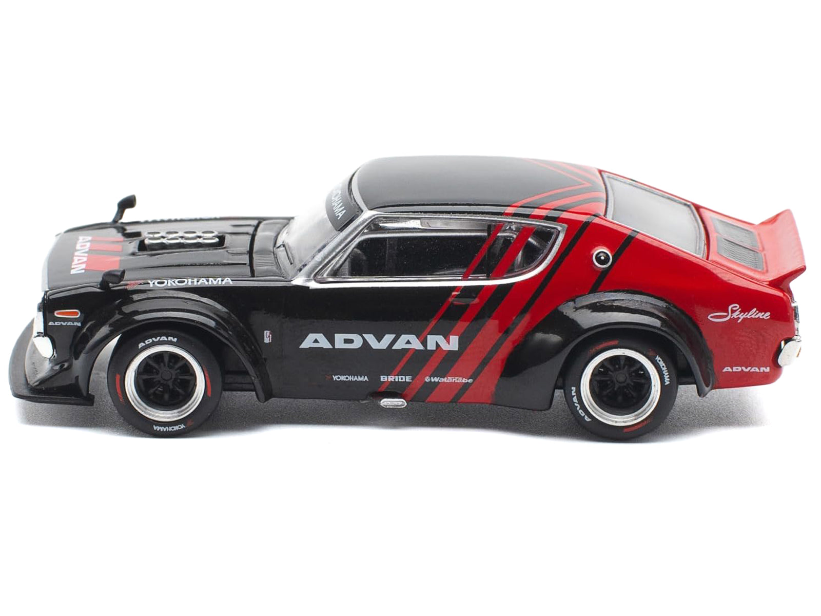 Skyline KPGC110 "Kenmeri" RHD (Right Hand Drive) "ADVAN" Black and Red 1/64 Diecast Model Car by Pop Race - image 3