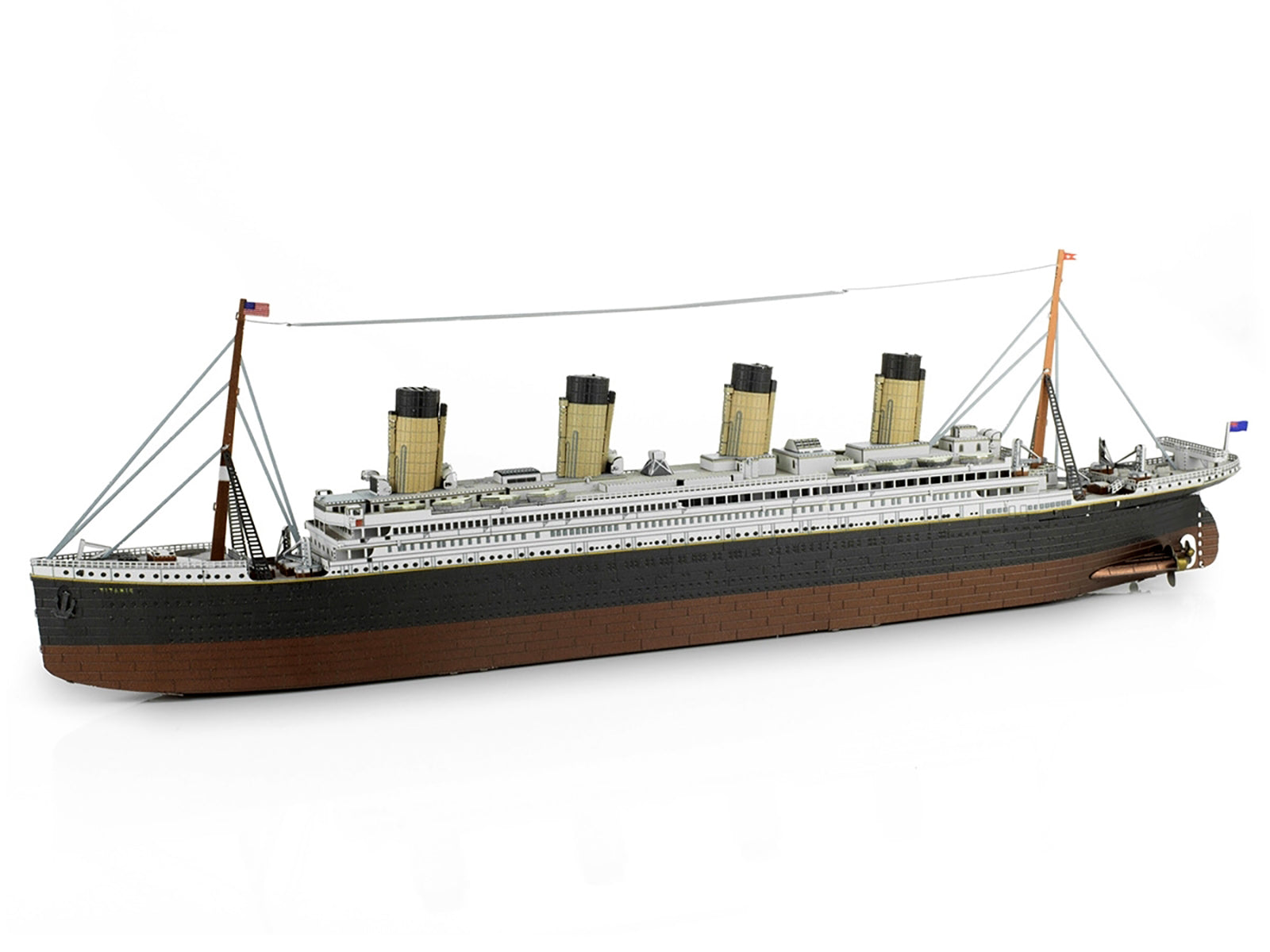 Model Kit RMS Titanic Ship (Moderate Difficulty) Steel Model by Metal Earth - image 3