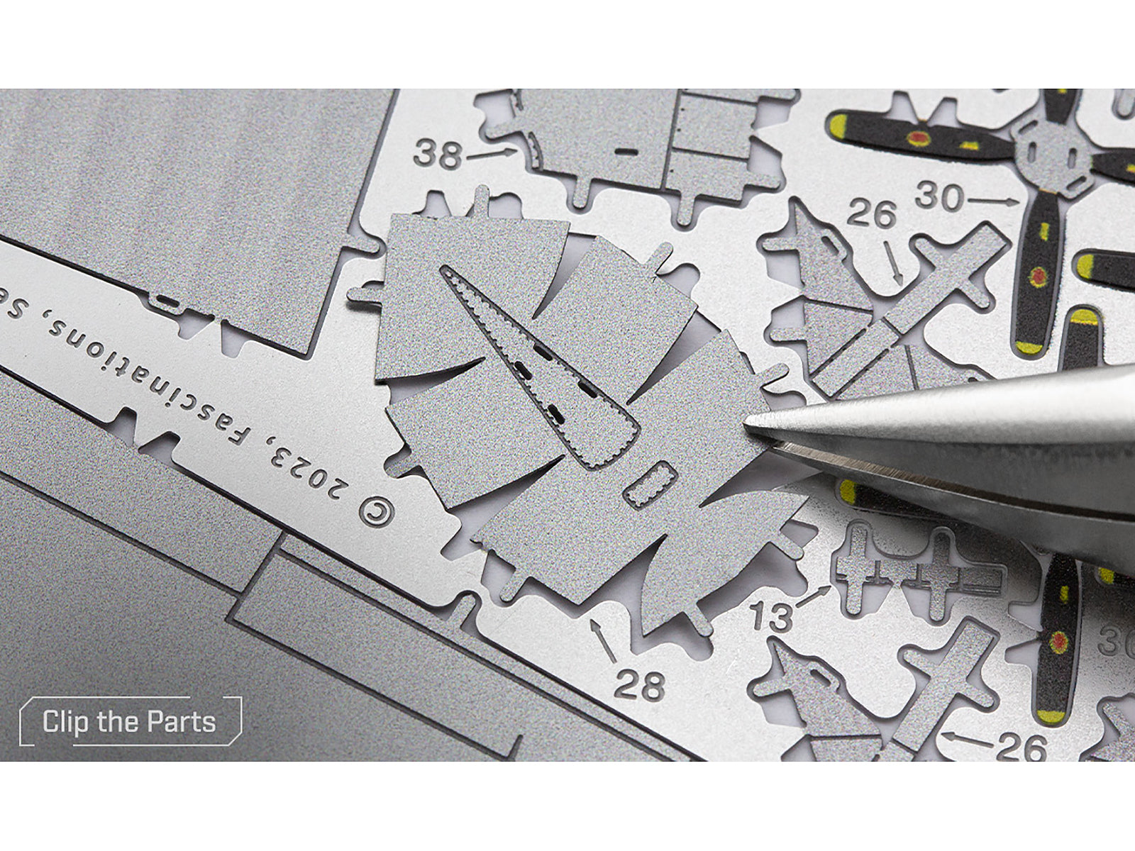 Model Kit Hughes H-4 Hercules Flying Boat "The Spruce Goose" (Moderate Difficulty) Steel Model by Metal Earth - image 3