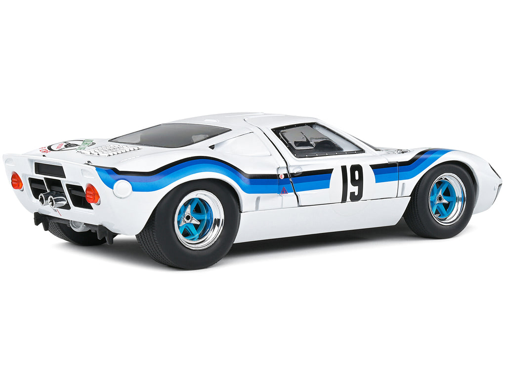 Ford GT40 MK.1 RHD (Right Hand Drive) #19 Emilio Marta "Angola Championship" (1973) "Competition" Series 1/18 Diecast Model Car by Solido - image 5