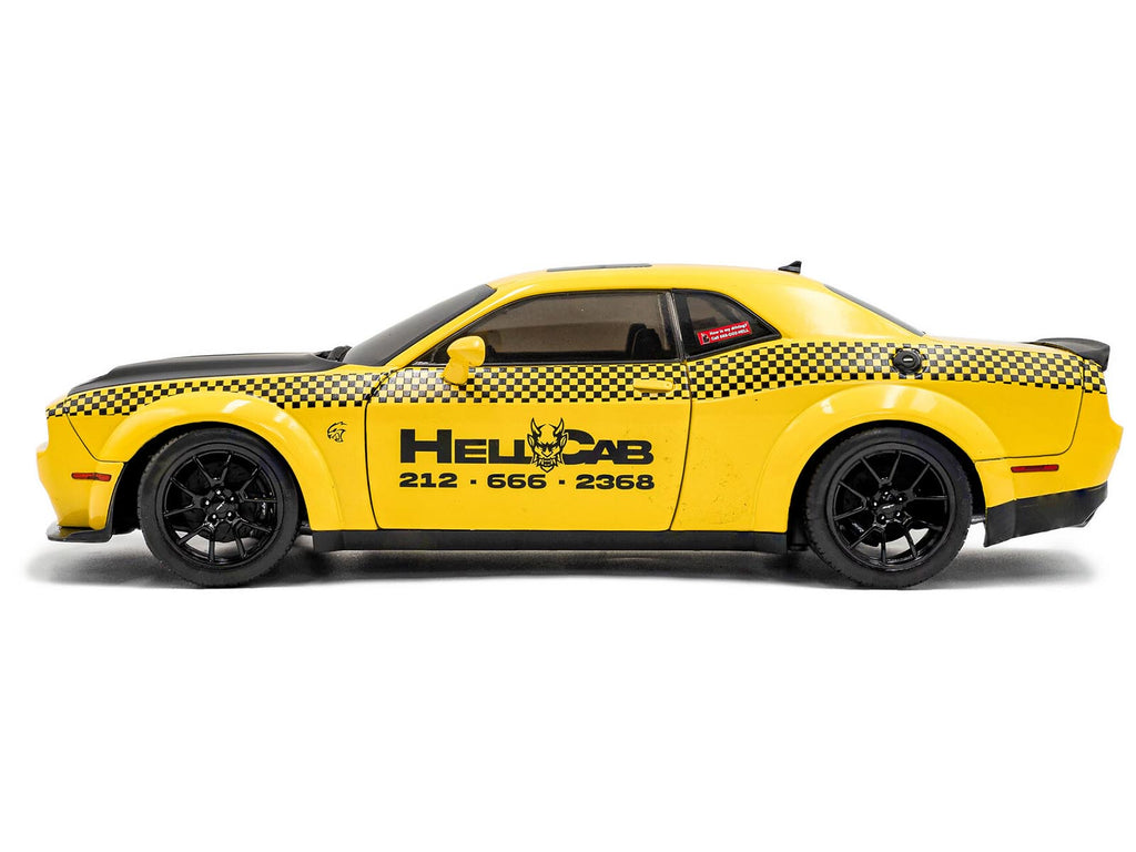 2023 Dodge Challenger SRT Hellcat Redeye Widebody Taxi "NYC Hellcab" Yellow with Black Hood and Graphics 1/18 Diecast Model Car by Solido - image 3