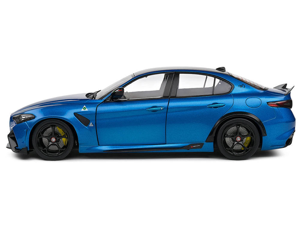 2022 Alfa Romeo Giulia GTA Anodized Blue Metallic with Carbon Top 1/18 Diecast Model Car by Solido - image 3
