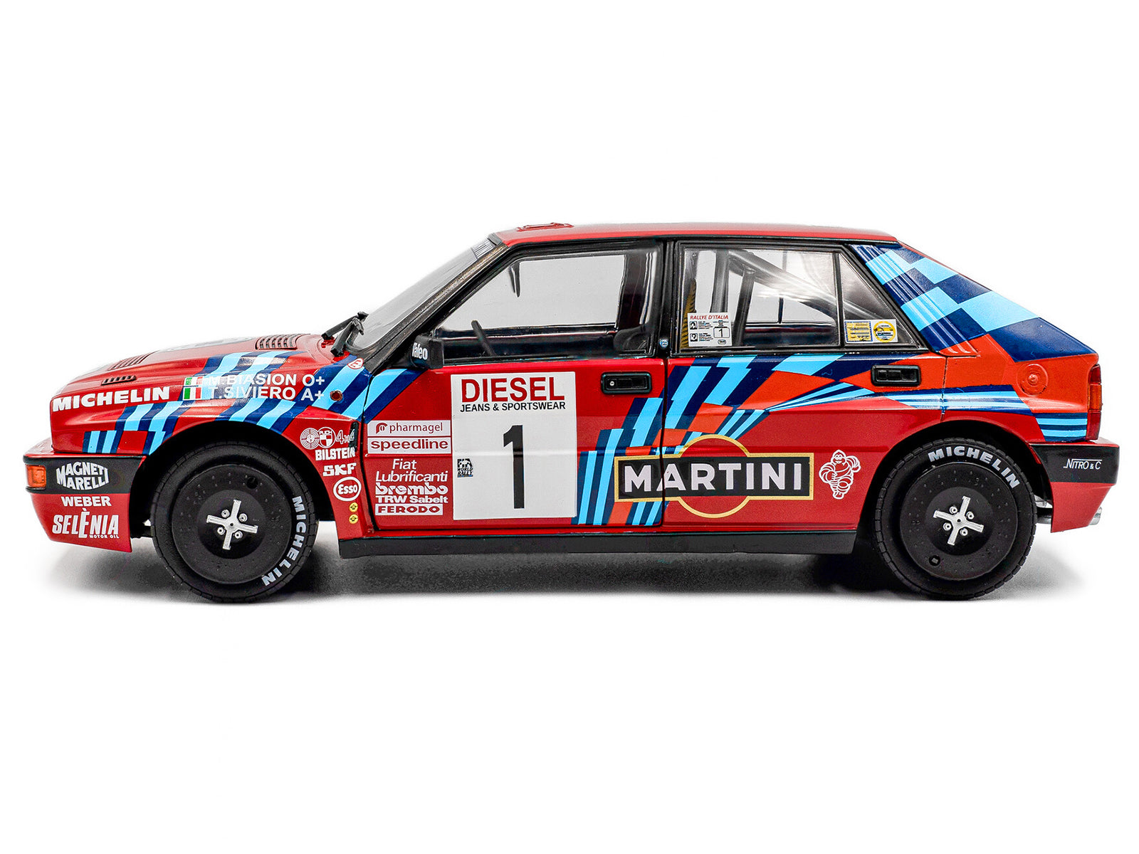 Lancia Delta HF Integrale #1 Miki Biasion - Tiziano Siviero Winner "Rally Sanremo" (1989) "Competition" Series 1/18 Diecast Model Car by Solido - image 3