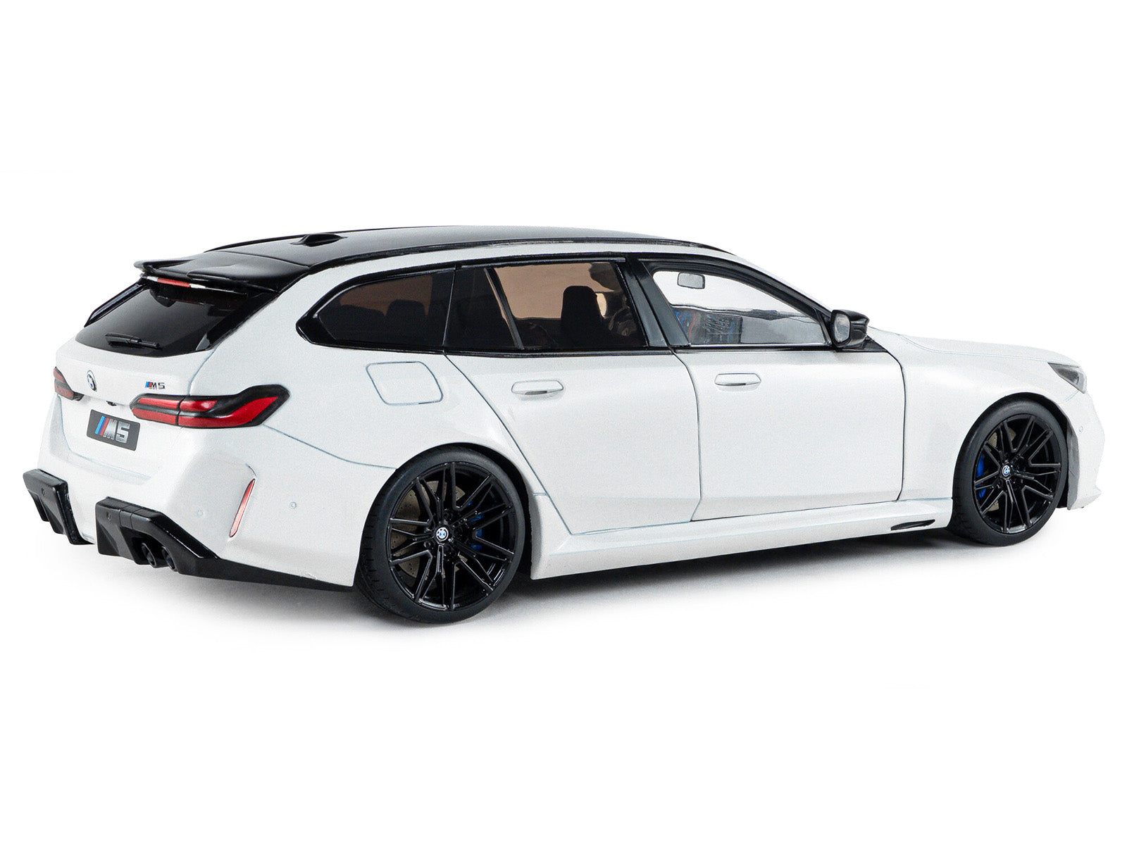 2025 BMW M5 Touring Alpine White with Black Top 1/18 Diecast Model Car by Solido - image 5
