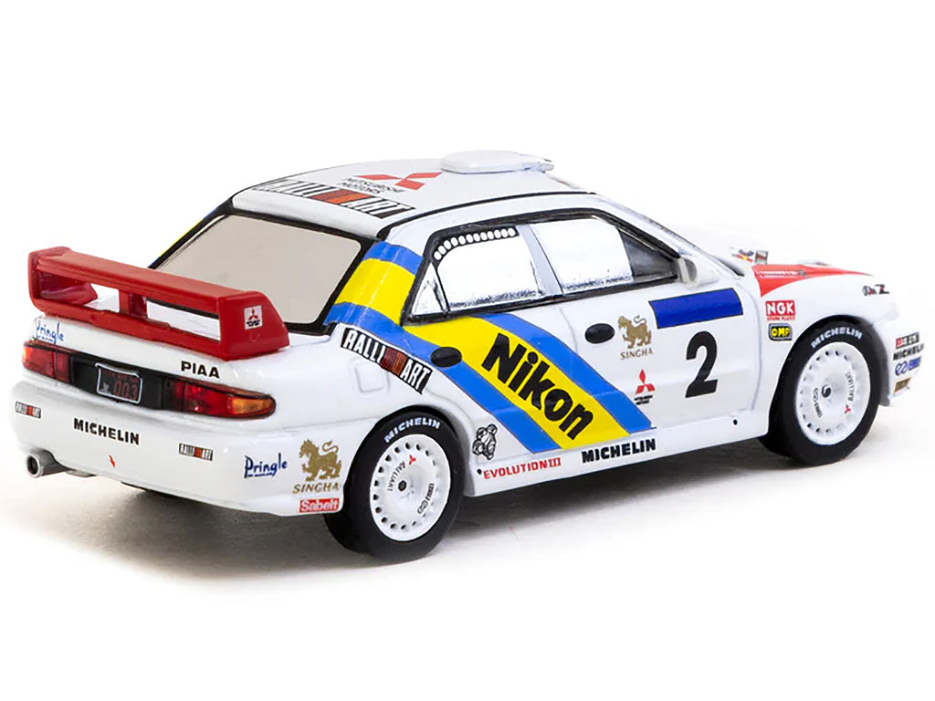 Mitsubishi Lancer Evolution III #2 Kenneth Eriksson - Staffan Parmander Winner "Hong Kong-Beijing Rally" (1995) "Global64" Series 1/64 Diecast Model by Tarmac Works - image 2