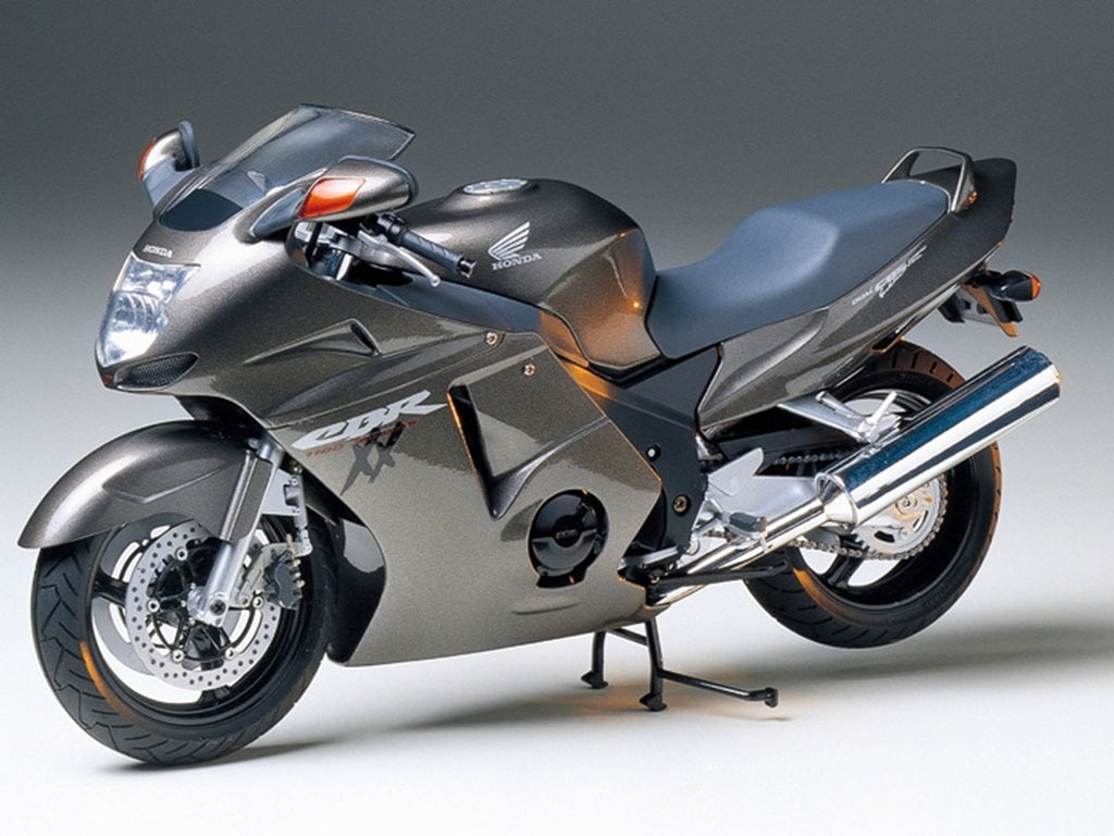 Model Kit Honda CBR 1100XX Motorcycle 1/12 Scale Model by Tamiya - image 2