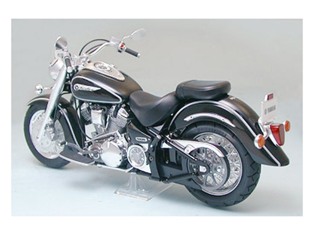 Model Kit Yamaha XV1600 RoadStar Motorcycle 1/12 Scale Model by Tamiya - image 3