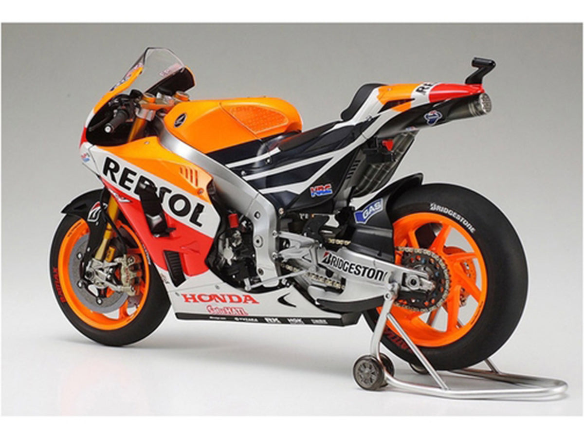Model Kit Honda RC213V Motorcycle #93 Marc Marquez "Repsol Honda" Winner "Moto GP Championship" (2014) 1/12 Scale Model by Tamiya - image 3