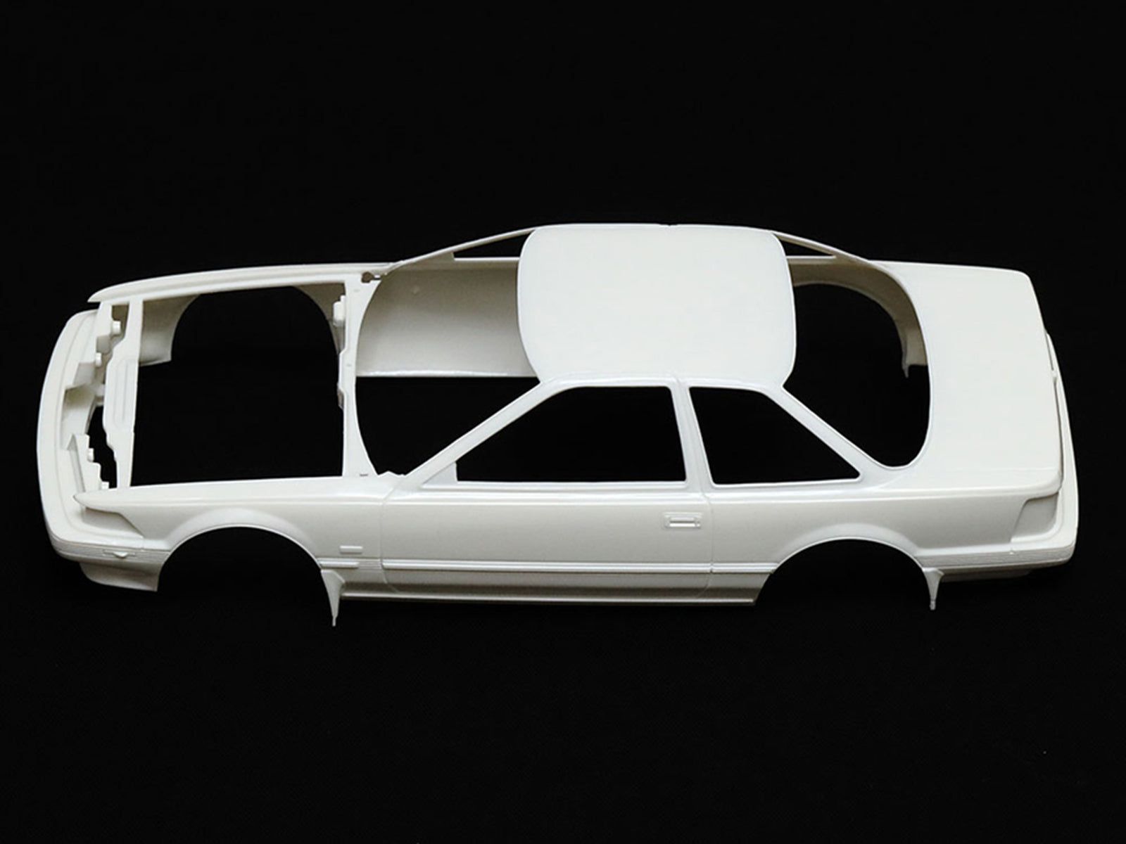 Model Kit Toyota Soarer 3.0 GT RHD (Right Hand Drive) 1/24 Scale Model by Tamiya - image 5