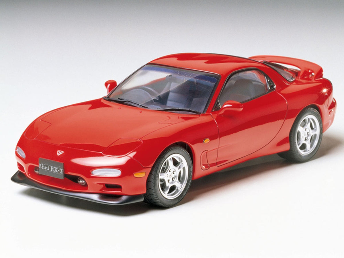 Model Kit Mazda Efini RX-7 1/24 Scale Model by Tamiya - image 2
