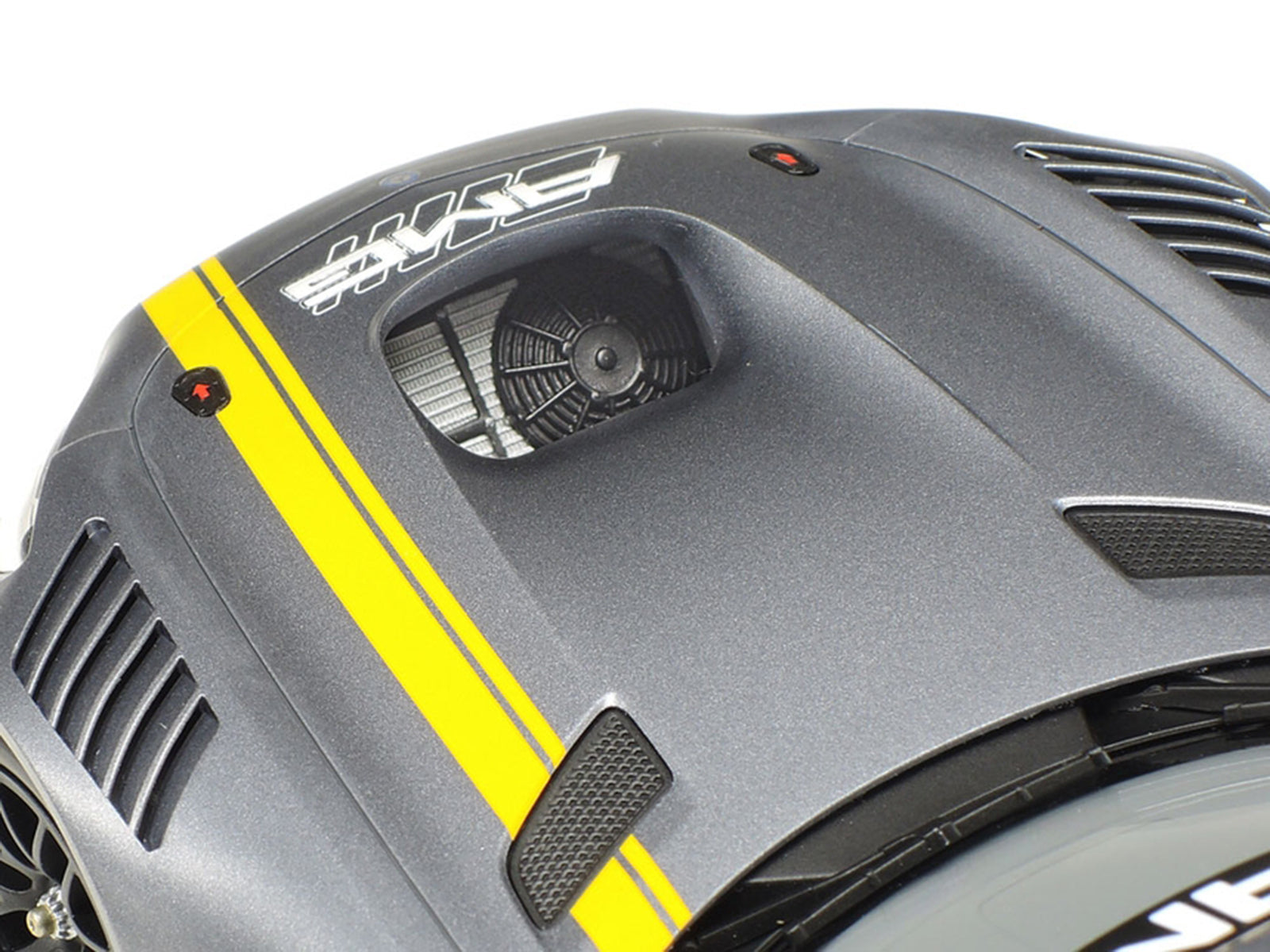 Model Kit Mercedes-AMG GT3 1/24 Scale Model by Tamiya - image 4