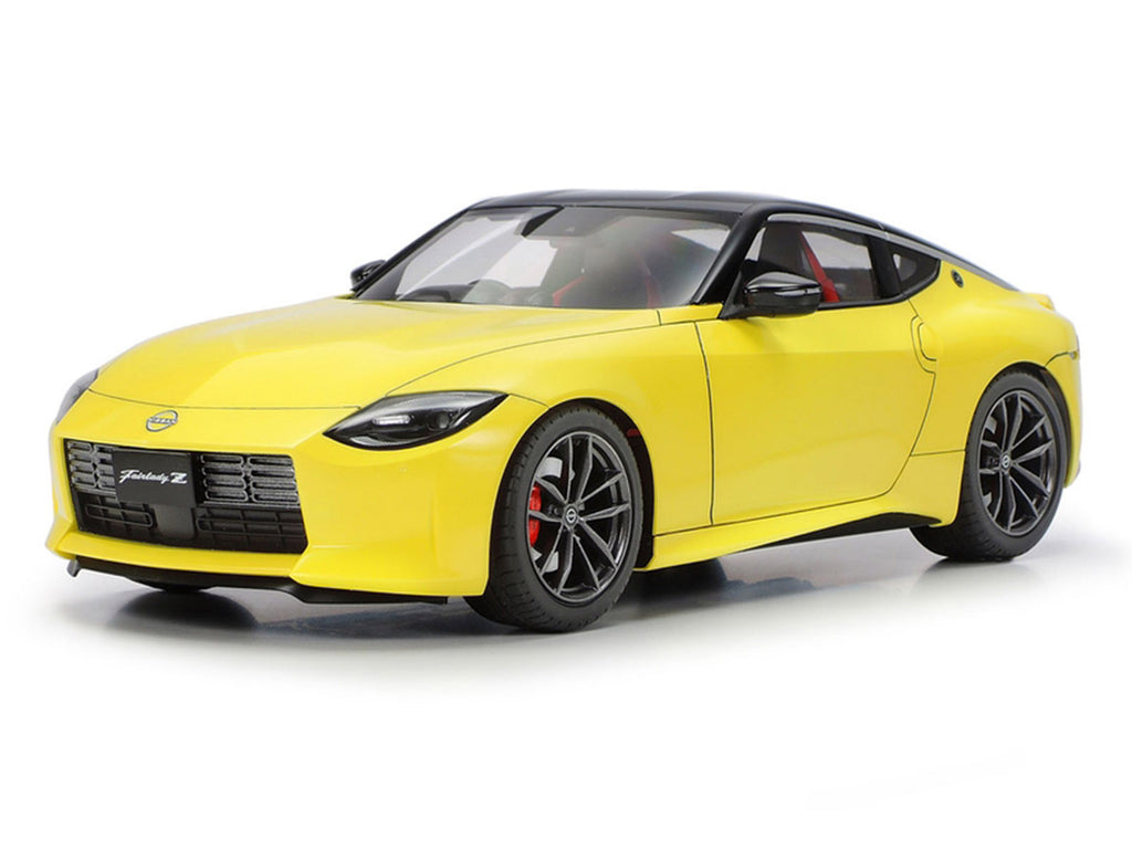 Model Kit Nissan Fairlady Z (RZ34) 1/24 Scale Model by Tamiya - image 2