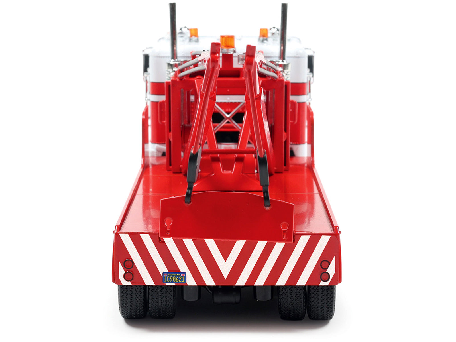 1987 Freightliner FLA Tow Truck Red and White 1/43 Diecast Model by IXO Models - image 4