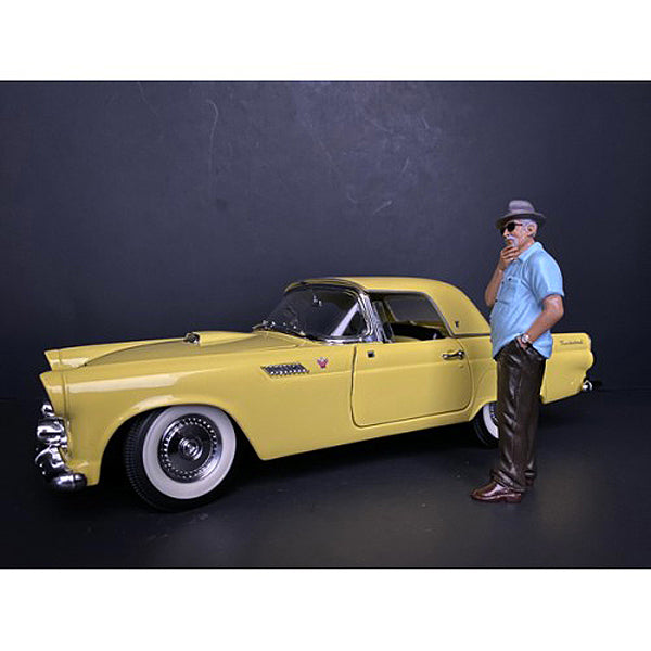 "Weekend Car Show" Figurine I for 1/18 Scale Models by American Diorama - image 3