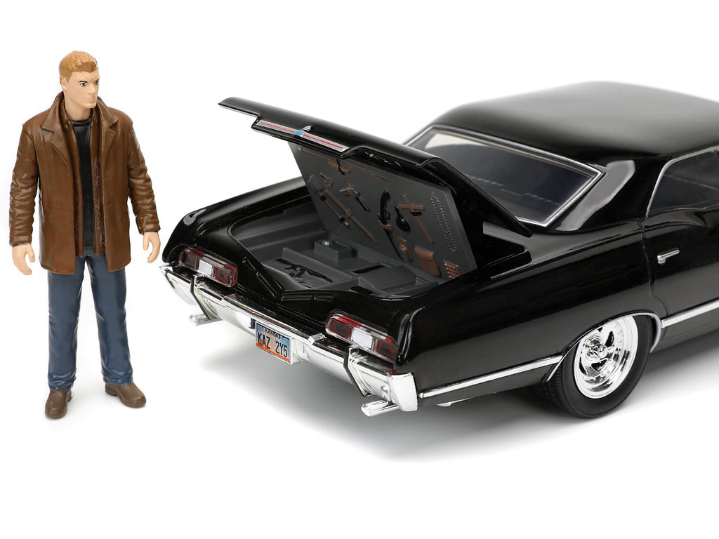 1967 Chevrolet Impala SS Sport Sedan Black and Dean Winchester Diecast Figurine "Supernatural" (2005-2020) TV Series "Hollywood Rides" Series 1/24 Diecast Model Car by Jada - image 4