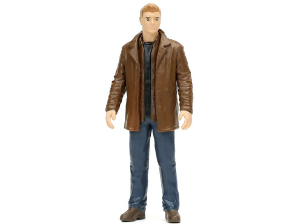 1967 Chevrolet Impala SS Sport Sedan Black and Dean Winchester Diecast Figurine "Supernatural" (2005-2020) TV Series "Hollywood Rides" Series 1/24 Diecast Model Car by Jada - image 5