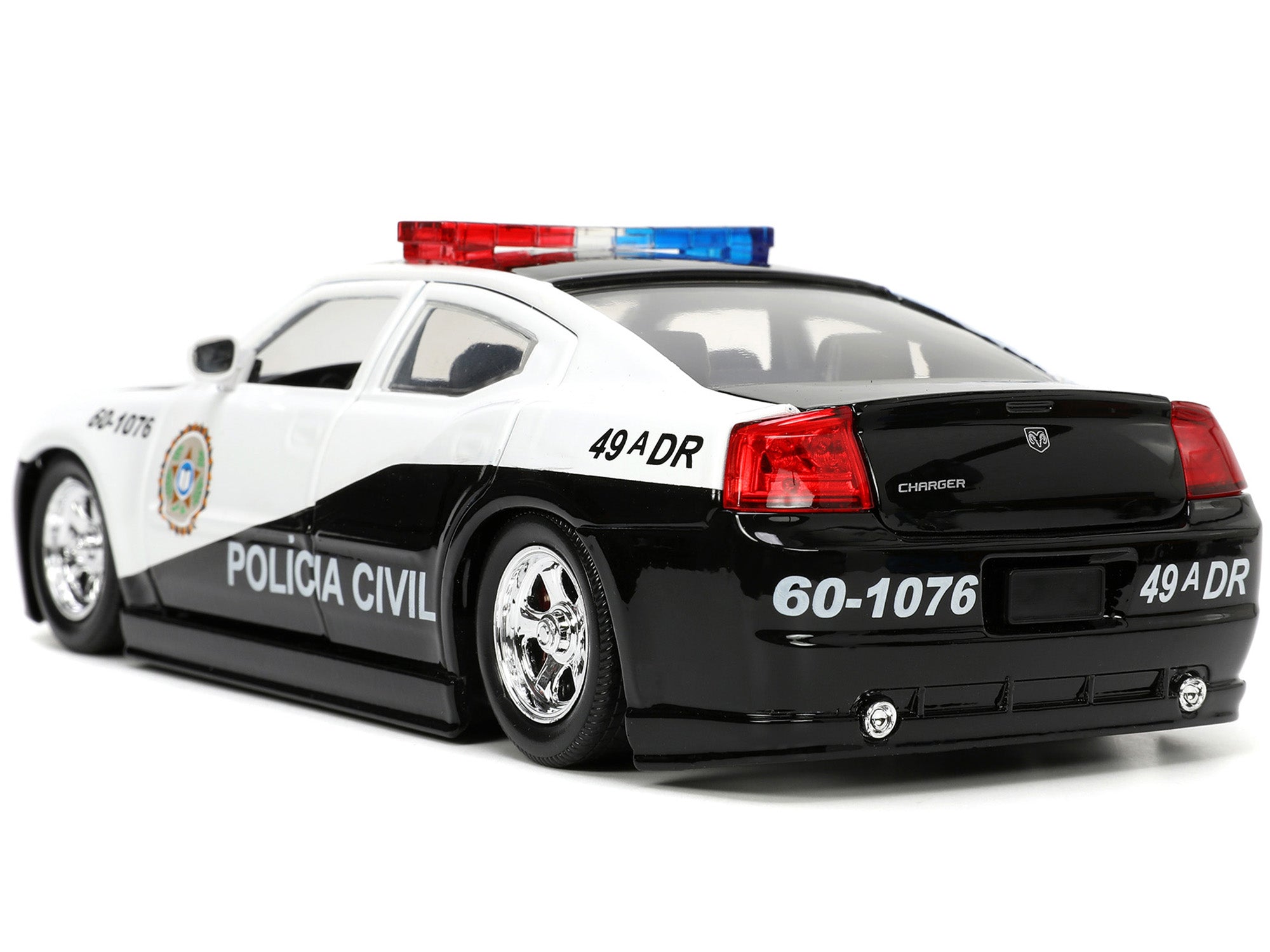 2006 Dodge Charger Police Black and White "Policia Civil" "Fast & Furious" Series 1/24 Diecast Model Car by Jada - image 5