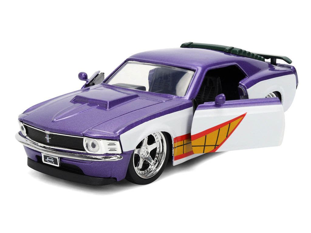 1970 Ford Mustang Boss "Joker" Livery Purple Metallic and White with Graphics "Batman" Franchise "Hollywood Rides" Series 1/32 Diecast Model Car by Jada — photo 2