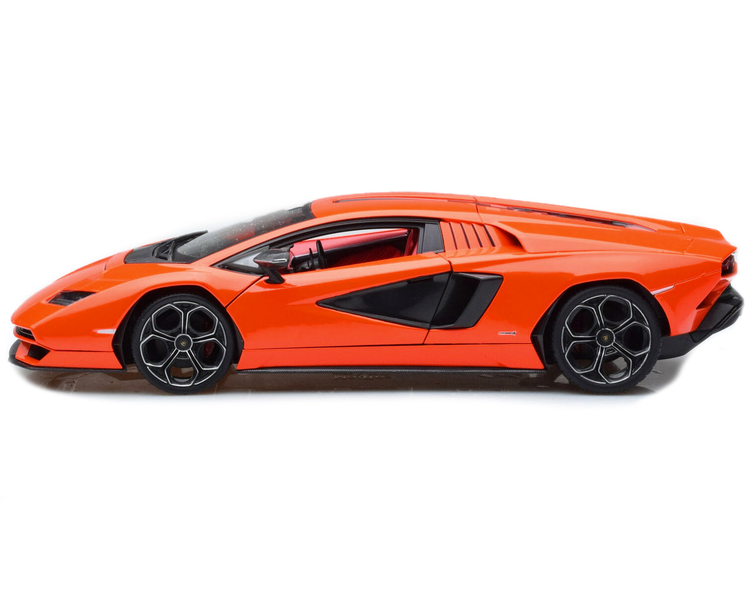 Lamborghini Countach LPI 800-4 Orange with Red Interior "Special Edition" 1/18 Diecast Model Car by Maisto - image 3